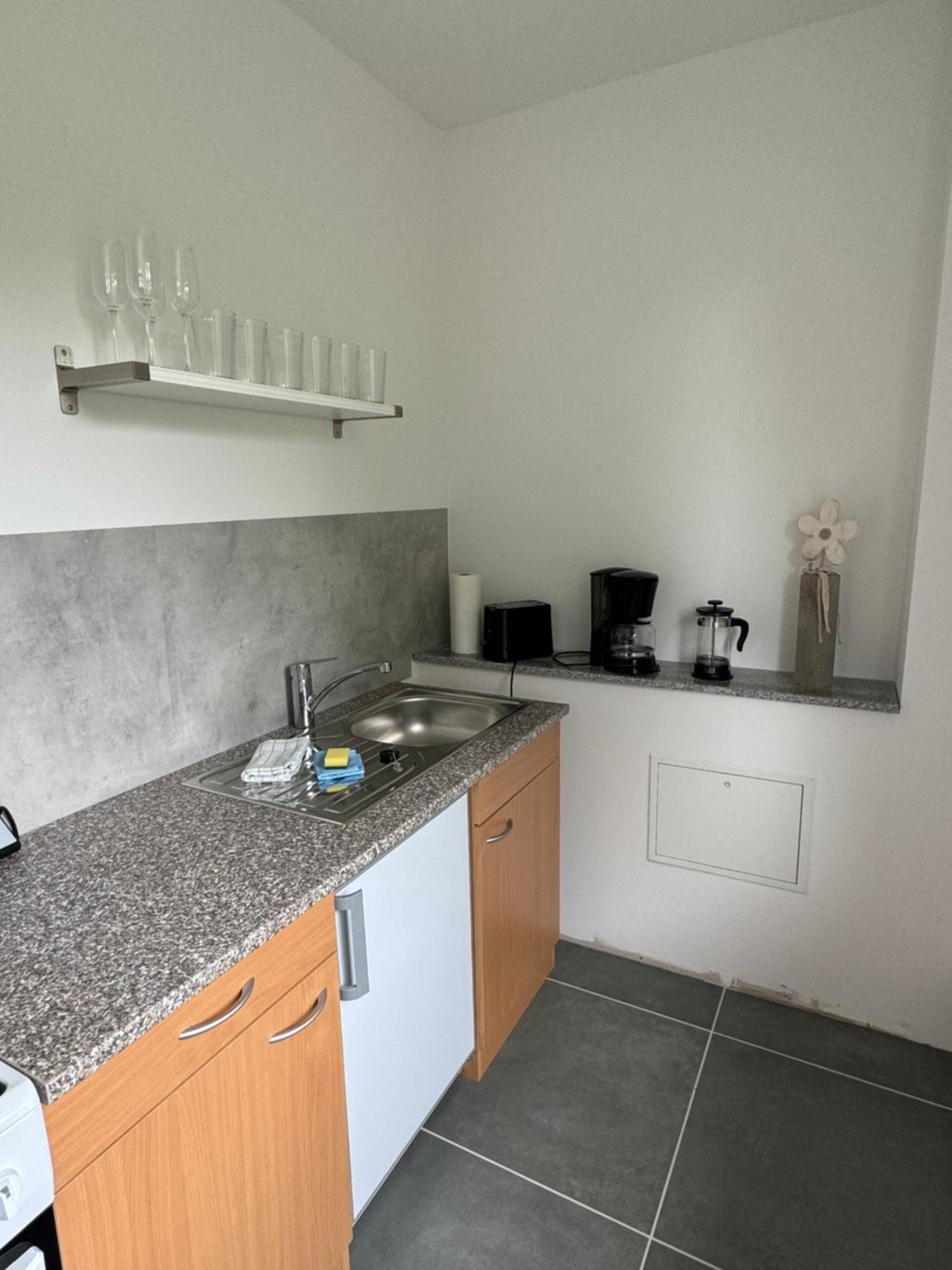 Fc-Apartmenthaus Falkensee Mit Grossem Garten Und Pkw Stellflaechen Dış mekan fotoğraf