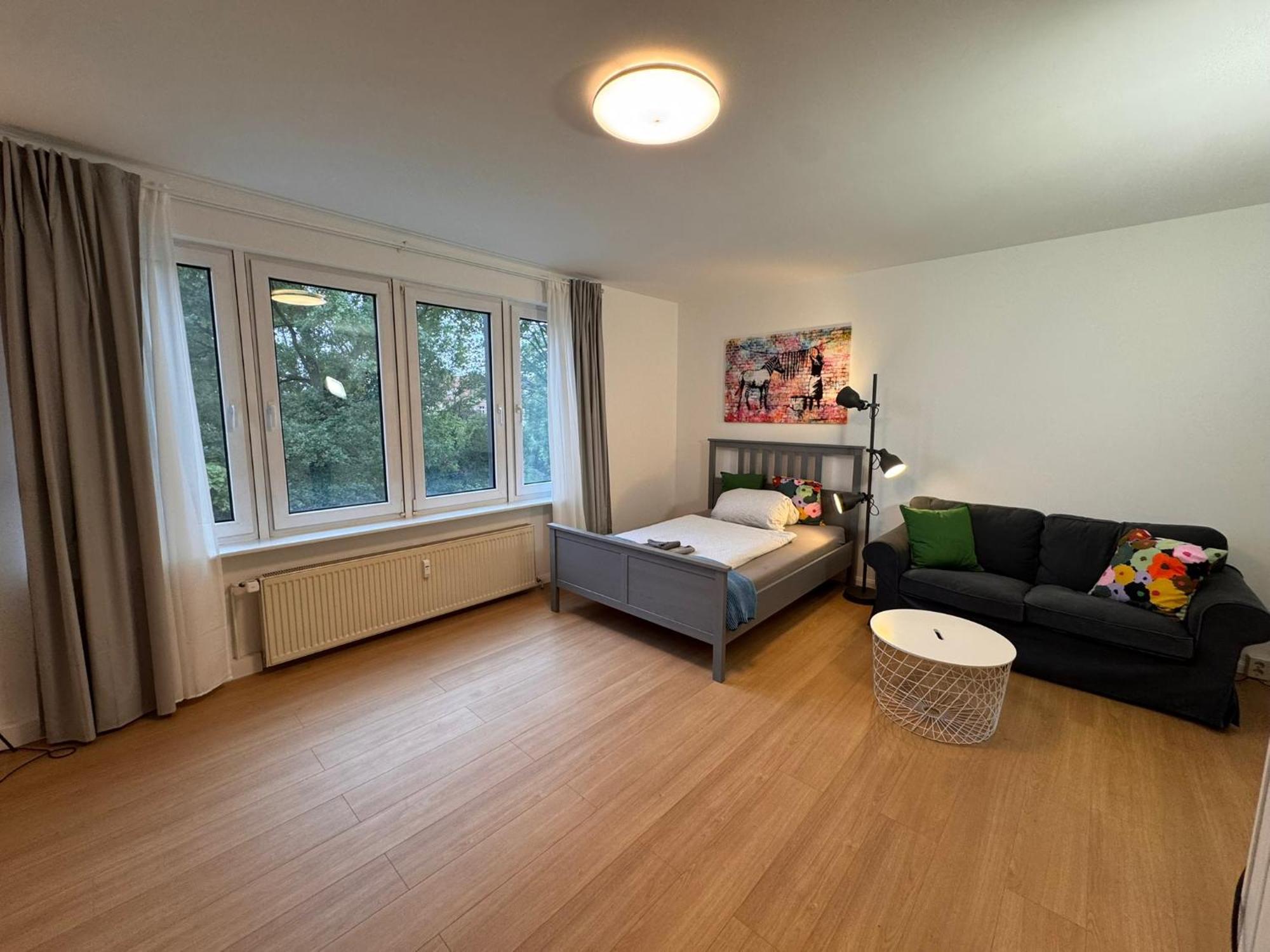 Fc-Apartmenthaus Falkensee Mit Grossem Garten Und Pkw Stellflaechen Dış mekan fotoğraf